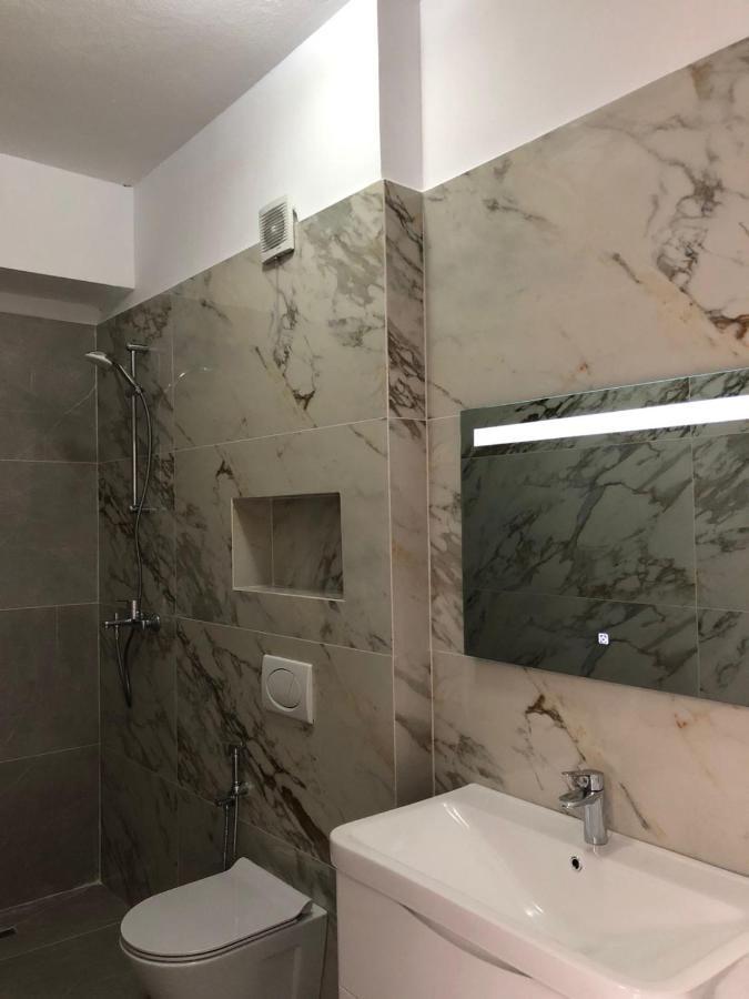Vila 15 Bougainville Sarandë Eksteriør bilde
