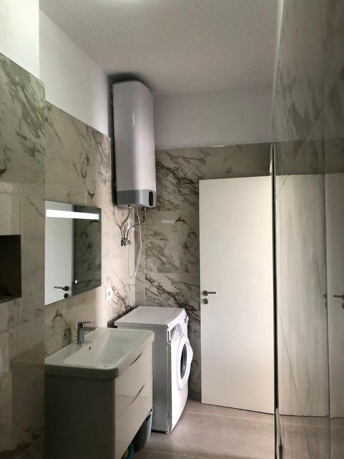 Vila 15 Bougainville Sarandë Eksteriør bilde